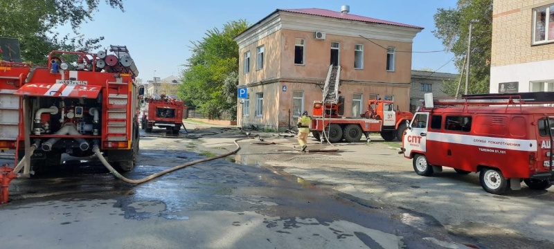 ogneborcy-v-kratchayshee-vremya-likvidirovali-pozhar-v-lechebnom-uchrezhdenii_1661673954375639632__800x800.jpg ogneborcy-v-kratchayshee-vremya-likvidirovali-pozhar-v-lechebnom-uchrezhdenii_1661673954375639632__800x800.jpg